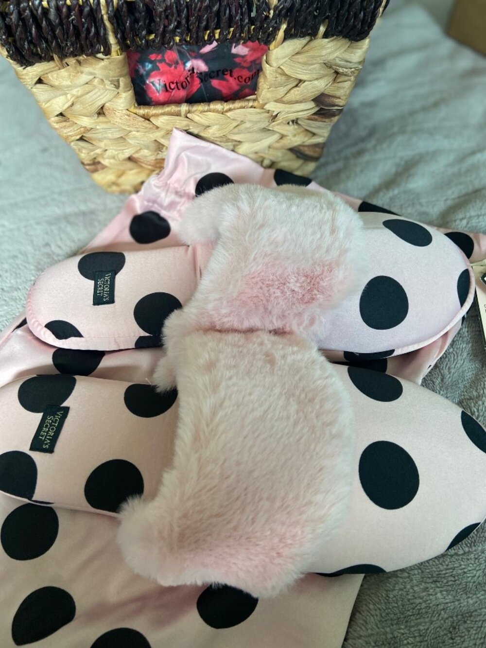 Victoria Secret Slippers - Picture 3 of 5